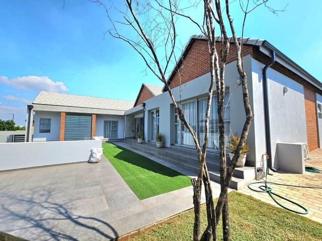 House for sale in Centurion