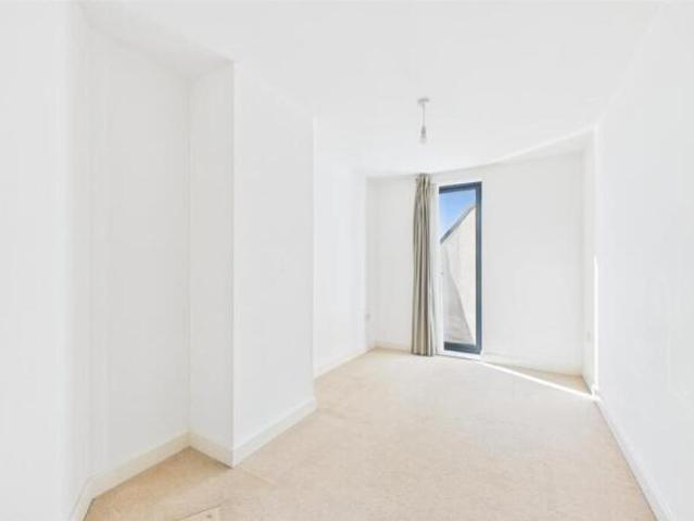 Flat for sale in Canon's Marsh, Feckenham