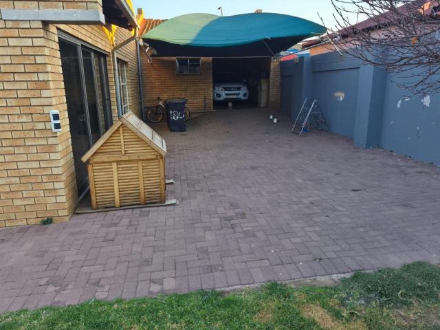 House for sale in Vosloorus, Gauteng