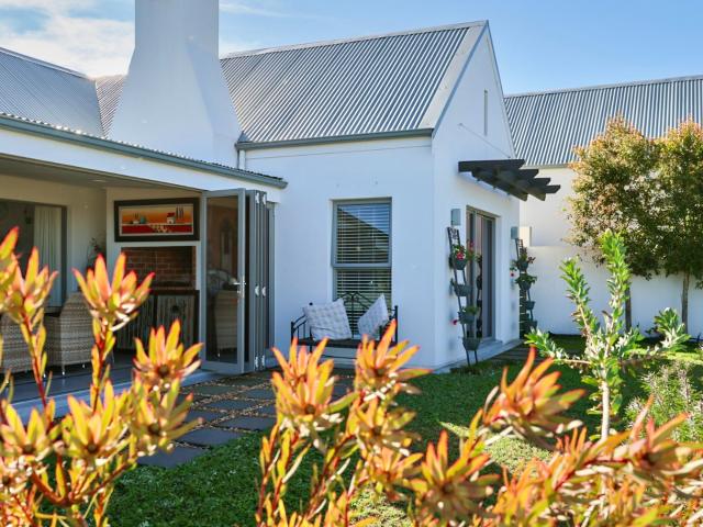 House for sale in Groot Brak Rivier, Western Cape