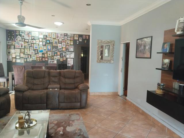 House for sale in Waterkloof, Gauteng