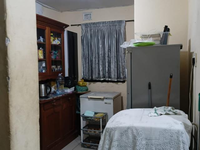 House for sale in Chatsworth, Kwazulu-natal