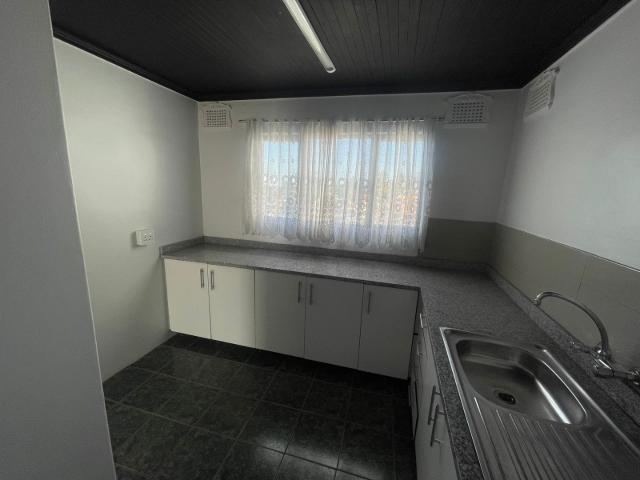 House for sale in Chatsworth, Kwazulu-natal