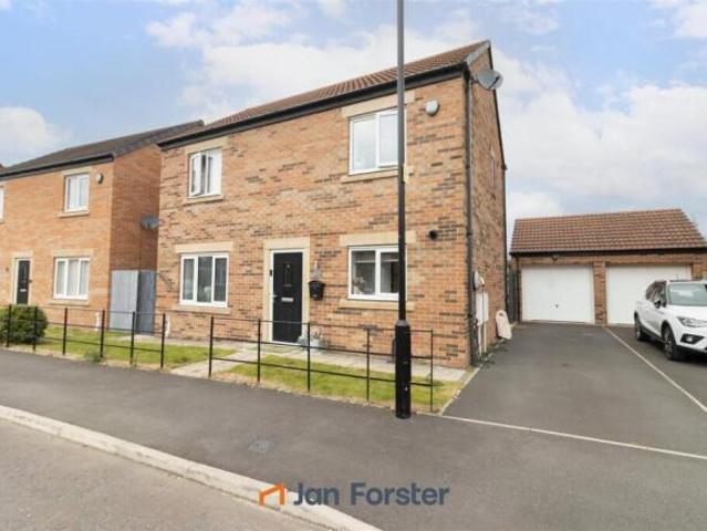 House for sale in Killingworth, North Tyneside