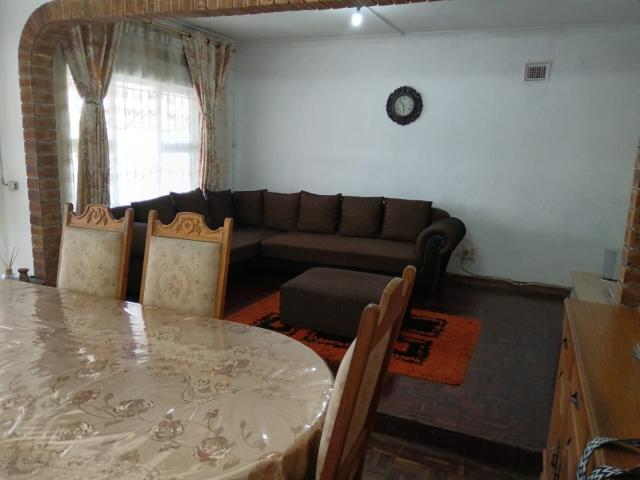 House for sale in Chatsworth, Kwazulu-natal