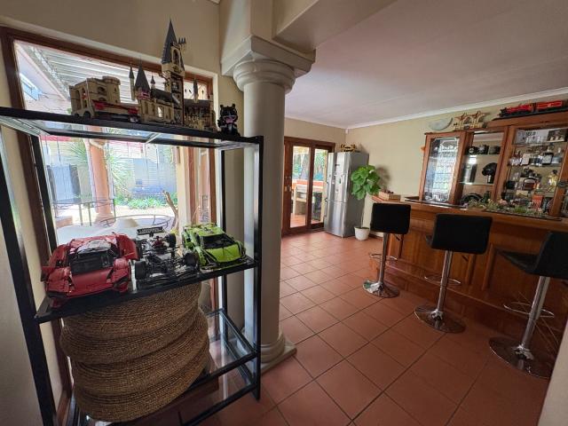 House for sale in Waterkloof, Gauteng