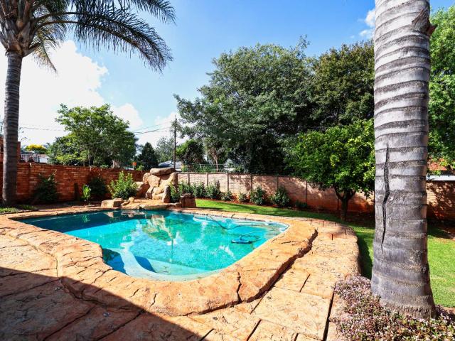 House for sale in Waterkloof, Gauteng