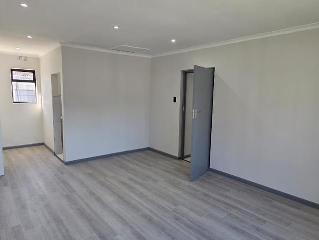 House for sale in Kraaifontein, Western Cape