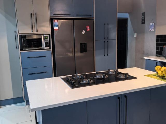 House for sale in Motherwell, Eastern Cape