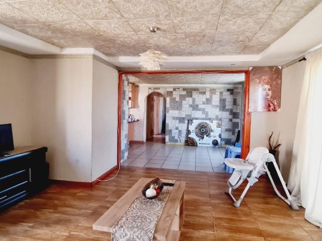 House for sale in Motherwell, Eastern Cape