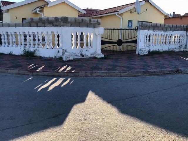 House for sale in Motherwell, Eastern Cape