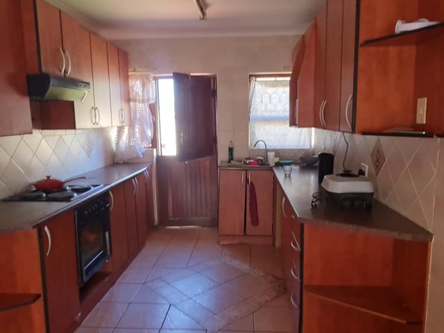 House for sale in Motherwell, Eastern Cape