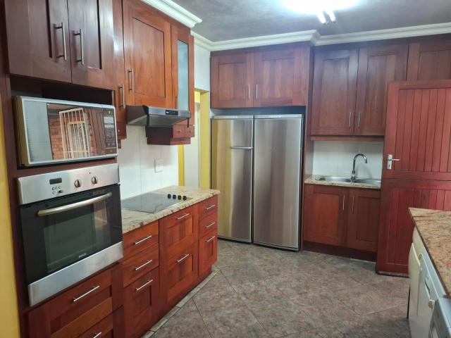 House for sale in Umgungundlovu, Kwazulu-natal
