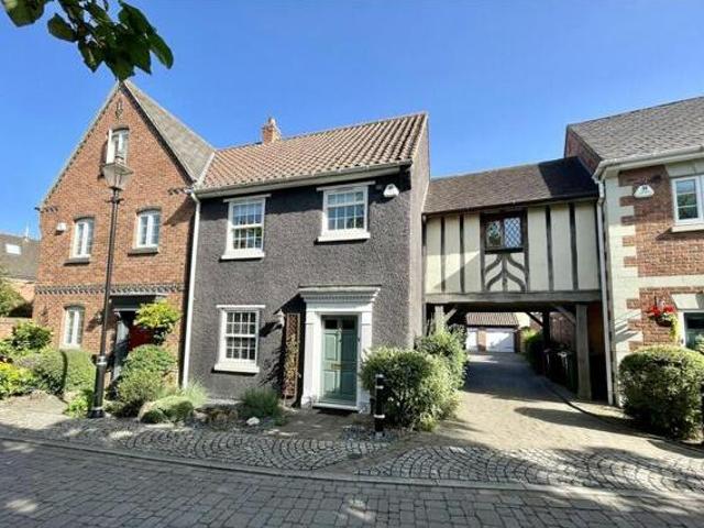 House for sale in Lyons, Greater London