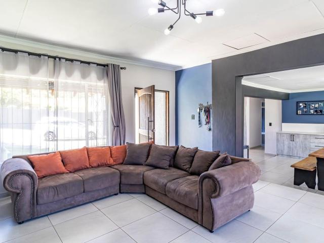 House for sale in Vosloorus, Gauteng