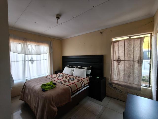 House for sale in Vosloorus, Gauteng