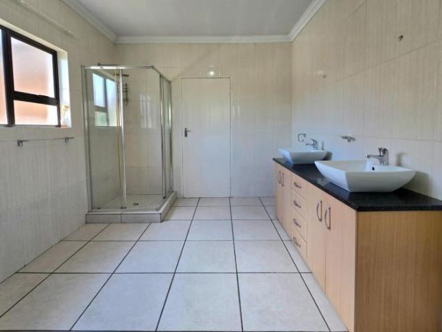 House for sale in Alberton