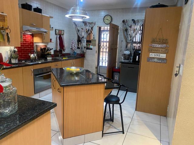 House for sale in Alberton House for sale in Alberton
