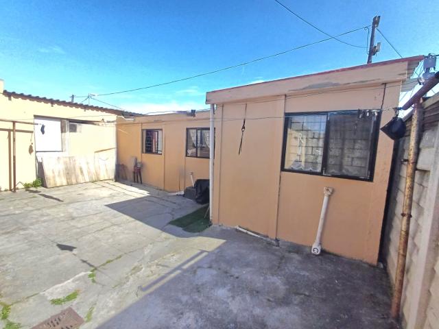 House for sale in Cape Town, Western Cape
