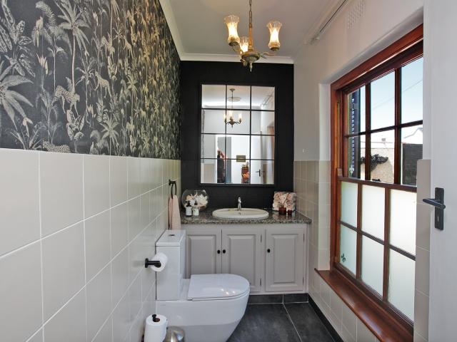 House for sale in Cape Town, Western Cape