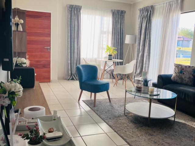 House for sale in Hartbeespoort Dam Nature Reserve, North West