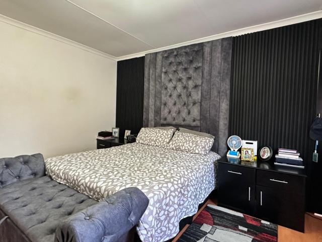 House for sale in Phoenix, Kwazulu-natal