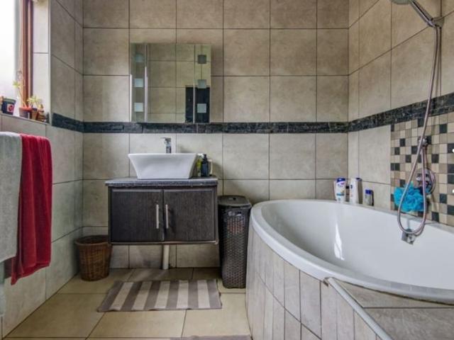 House for sale in Ekurhuleni, Gauteng