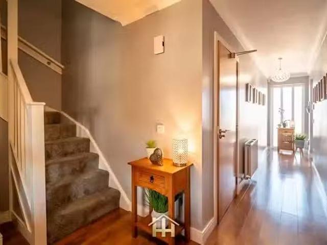 House for sale in Bonnyton