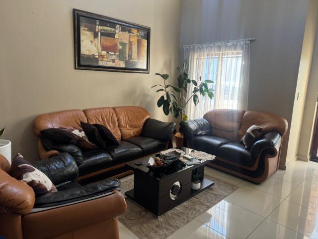 House for sale in Pretoria, Olympus AH