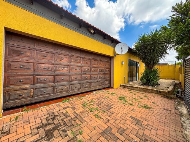 House for sale in Vosloorus, Gauteng