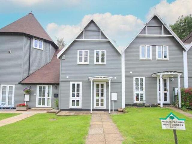 House for sale in Northampton, Northamptonshire