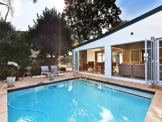 House for sale in Paulshof, Alexandra