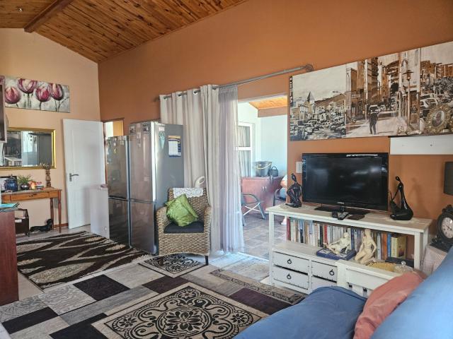 House for sale in Baardskeerdersbos, Western Cape