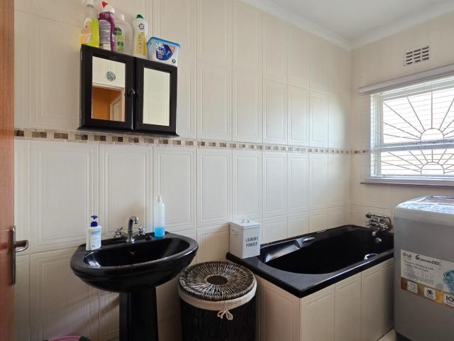 House for sale in King Williams Town, Eastern Cape