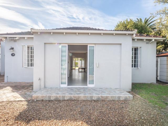 House for sale in Cape Town, Western Cape