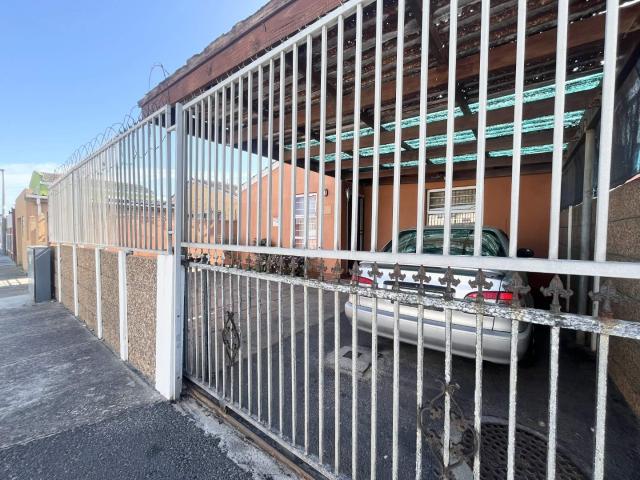 House for sale in Mitchells Plain, Western Cape