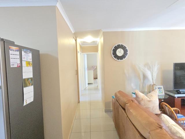 House for sale in Akasia, Gauteng