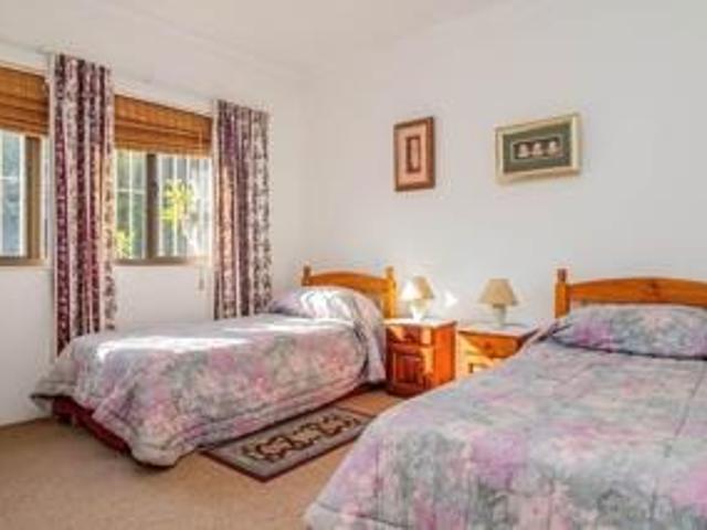 House for sale in Baardskeerdersbos, Western Cape
