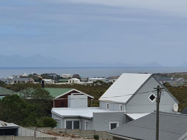 House for sale in Baardskeerdersbos, Western Cape