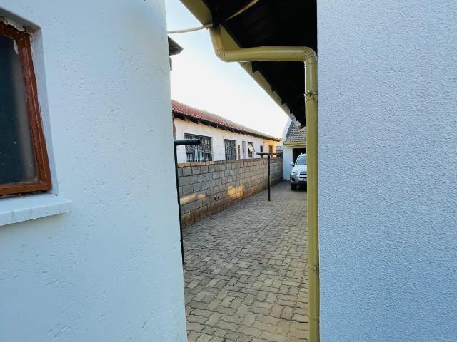 House for sale in Soweto, Gauteng