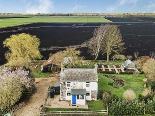 House for sale in Lyons, Greater London