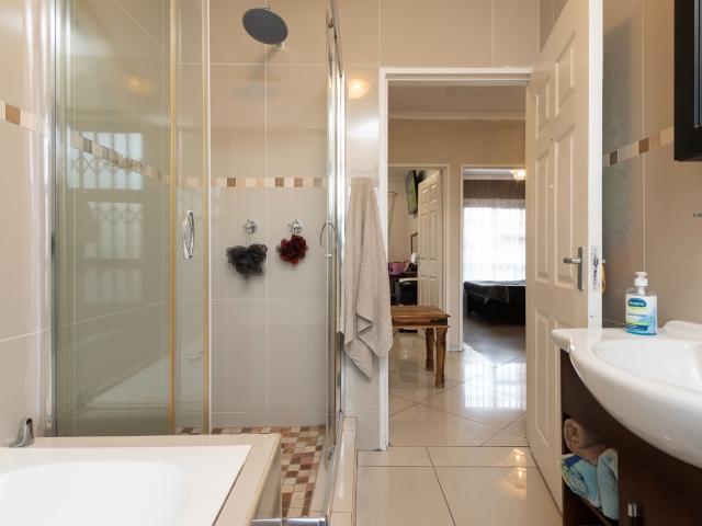 House for sale in Ekurhuleni, Gauteng