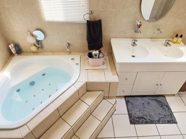 House for sale in Ekurhuleni, Gauteng