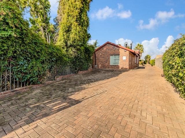 House for sale in Nooitgedacht, Gauteng