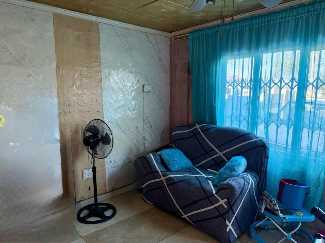 House for sale in Phoenix House for sale in Phoenix