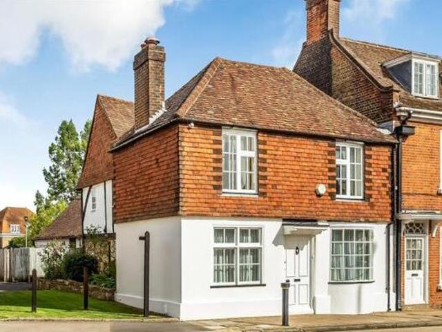 House for sale in Red Hill, Surrey