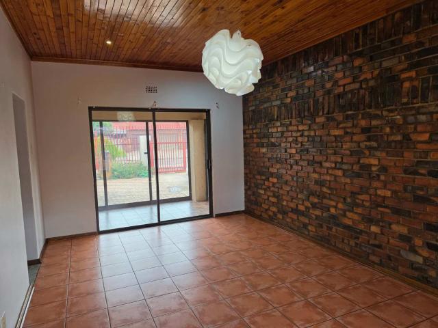 House for sale in Frances Baard, Northern Cape