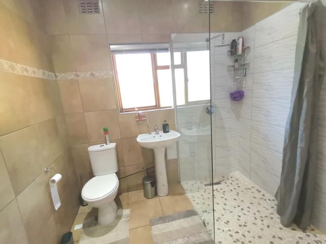 House for sale in Richmond