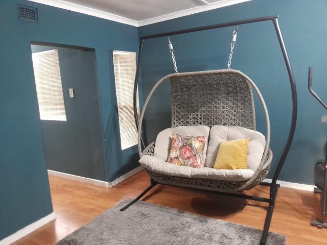 House for sale in Chatsworth, Kwazulu-natal