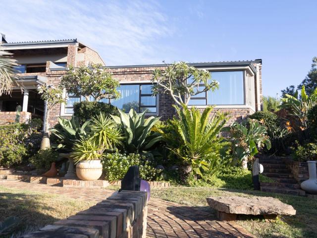 House for sale in Bushmans River Mouth, Eastern Cape